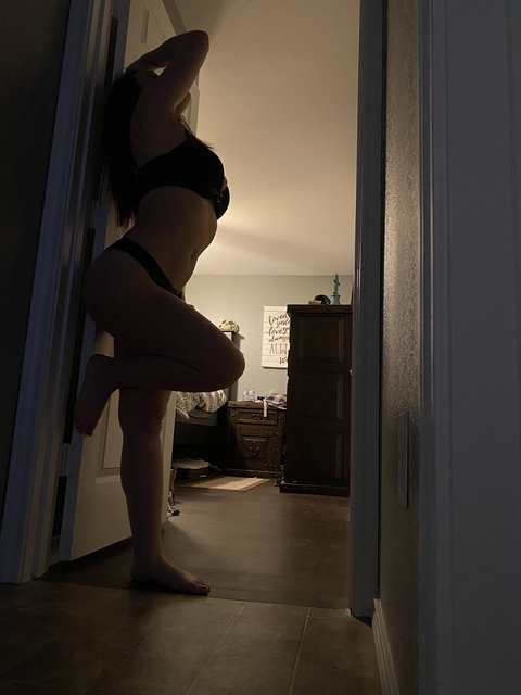 OnlyFans Titelbild lil_bit_babyyy