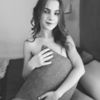 OnlyFans प्रोफाइल चित्र littlealice66