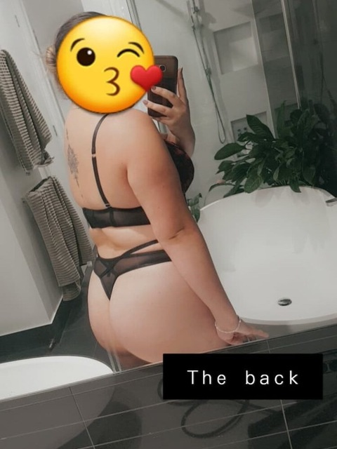 Zdjęcie nagłówka OnlyFans littlemissh0ney