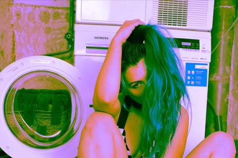 OnlyFans header picture livay