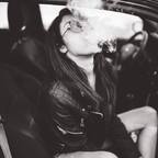 OnlyFansのプロフィール写真 lokisirio