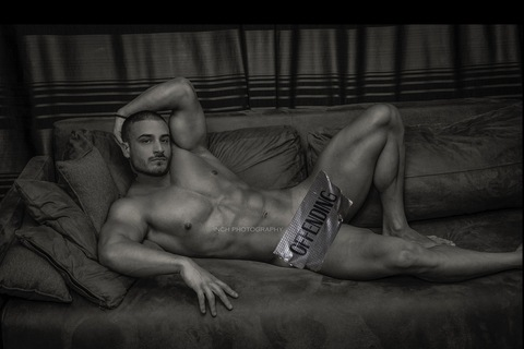 OnlyFans başlık resmi lone_wolff