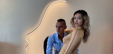 ओन्लीफैंस हैडर चित्र lonelymeow