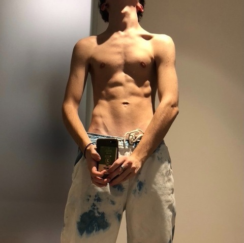 ओन्लीफैंस हैडर चित्र lore_xxx