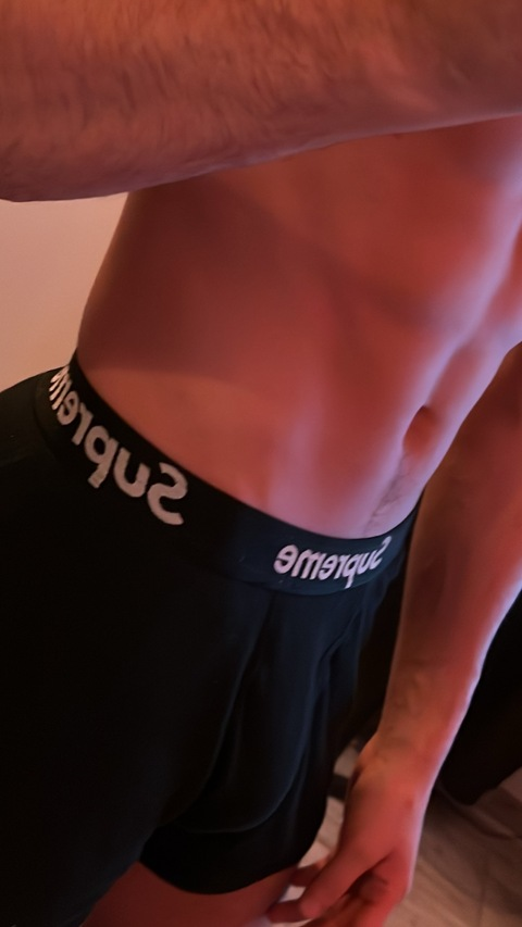 Снимка за заглавие на OnlyFans lowlife2000