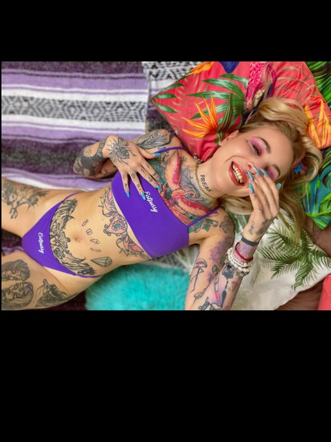 Снимка за заглавие на OnlyFans malibubaby666