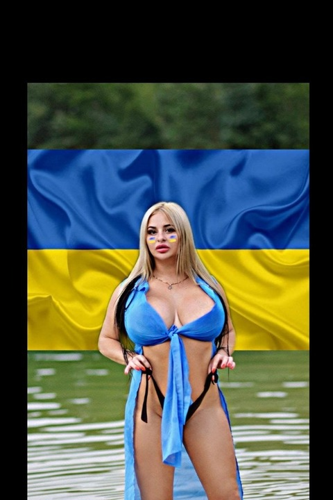 Imagen de encabezado de OnlyFans marinaslivak