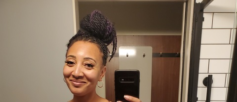 OnlyFans header picture marjilles