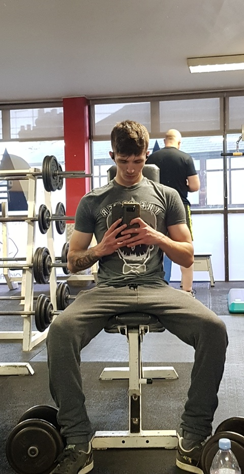 Immagine dell'header di OnlyFans meridisium