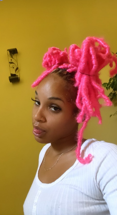 OnlyFansヘッダー画像mia-trillest