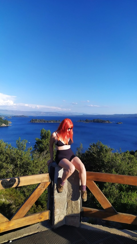 OnlyFansヘッダー画像miaucitx