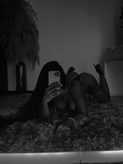 Immagine dell'header di OnlyFans micheldoll