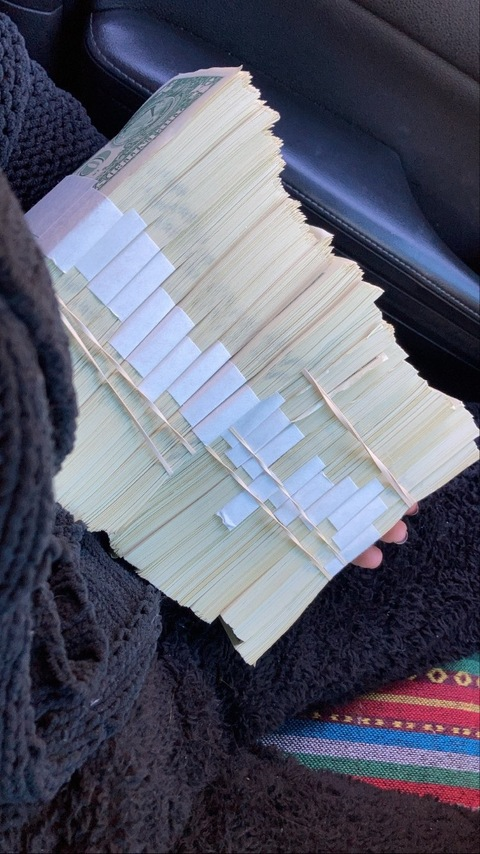 OnlyFansヘッダー画像mila999