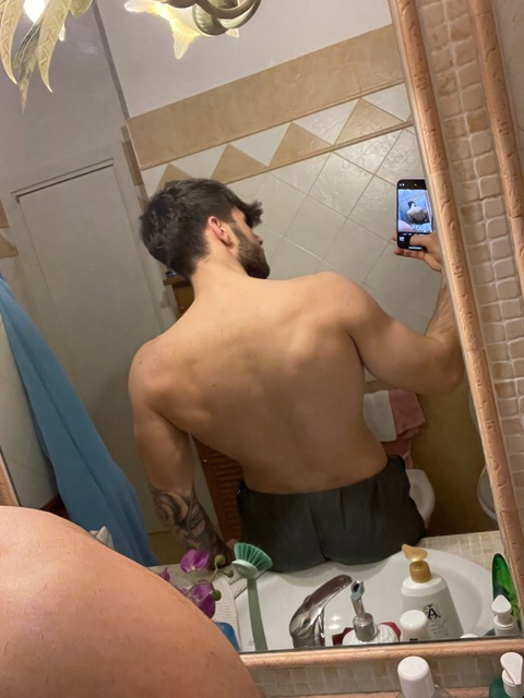 OnlyFans başlık resmi mirkodigiuliofficial