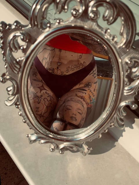 Header afbeelding van OnlyFans misaauxt