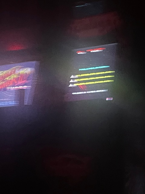 ओन्लीफैंस हैडर चित्र mo111y