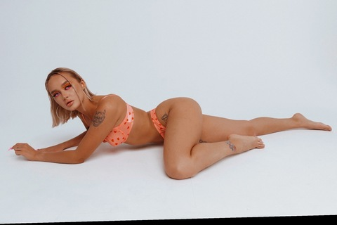 Снимка за заглавие на OnlyFans mollys_hot