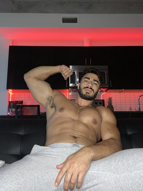 صورة رأس OnlyFans mosaffari