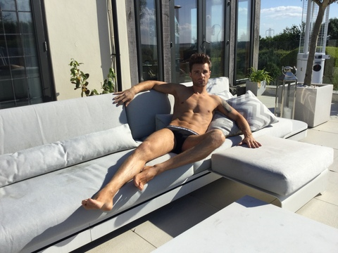 OnlyFans header picture mrarronlowevip