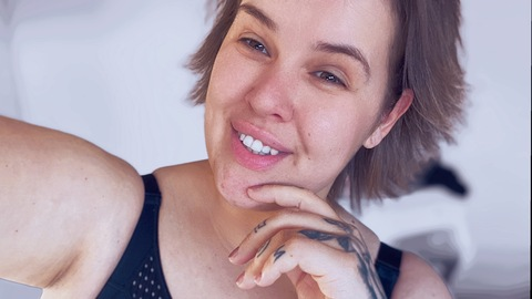 OnlyFans header picture mrs_cloverfield