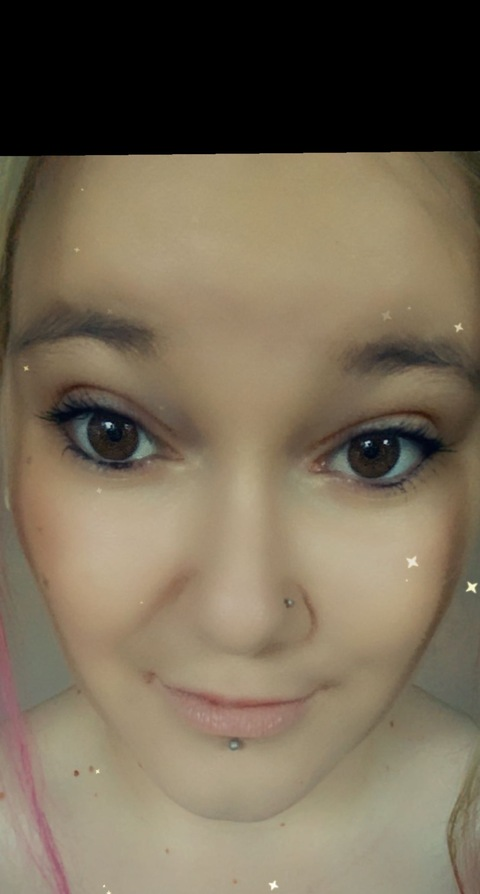 OnlyFans header picture mrsshmithyy