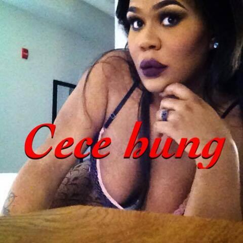 ओन्लीफैंस हैडर चित्र mz_cece_hung