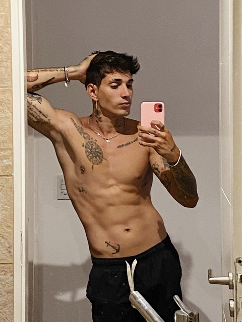 OnlyFans header picture nahuelpietraszek
