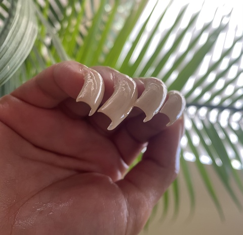 Снимка за заглавие на OnlyFans narroussylongnails