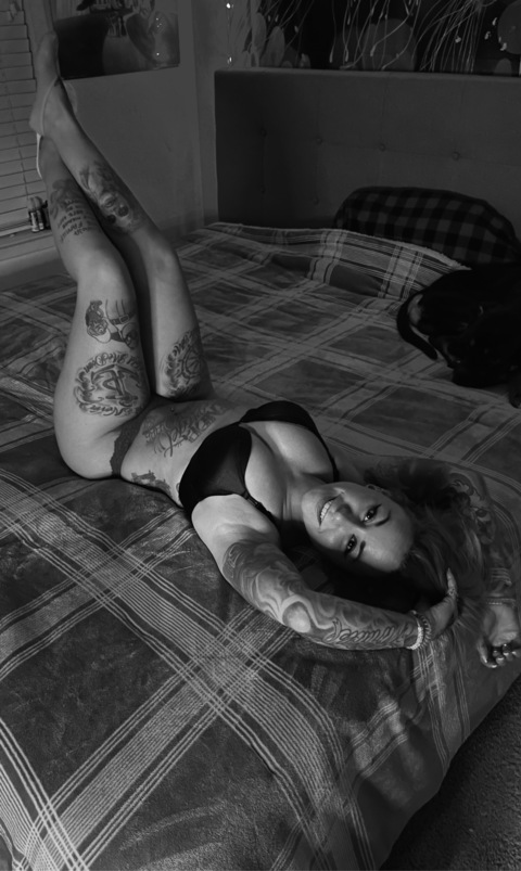 Снимка за заглавие на OnlyFans naughtylana69