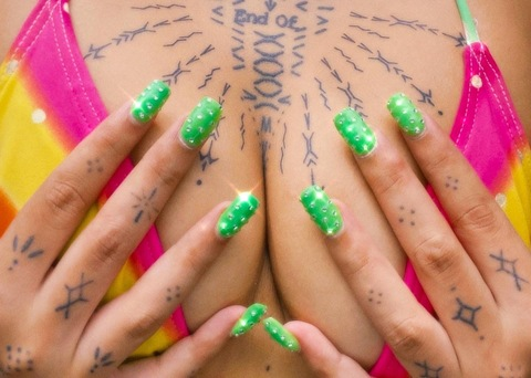 Zdjęcie nagłówka OnlyFans nesiantink