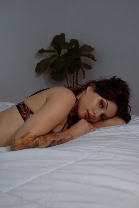 Header afbeelding van OnlyFans nessielife