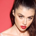 noelleonart için OnlyFans profil resmi