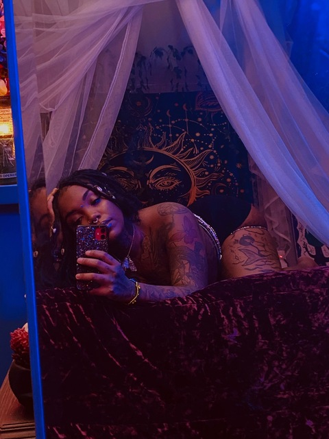 Photo d'en-tête OnlyFans de nolathegoddess