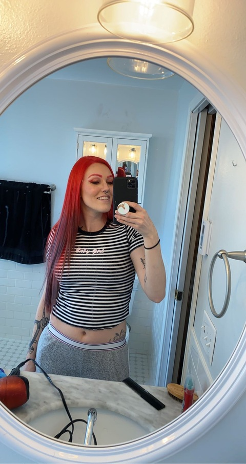 Zdjęcie nagłówka OnlyFans notadamnperson