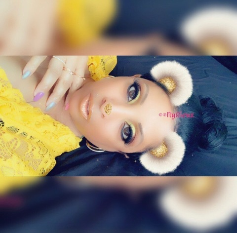 OnlyFansヘッダー画像nyrieux