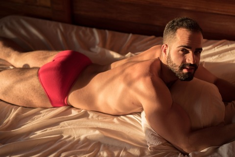 OnlyFansヘッダー画像ogeminianj