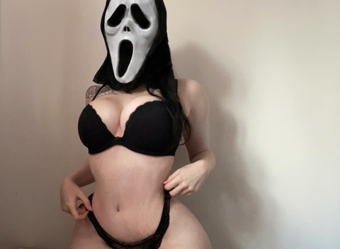 Снимка за заглавие на OnlyFans okiichloeo