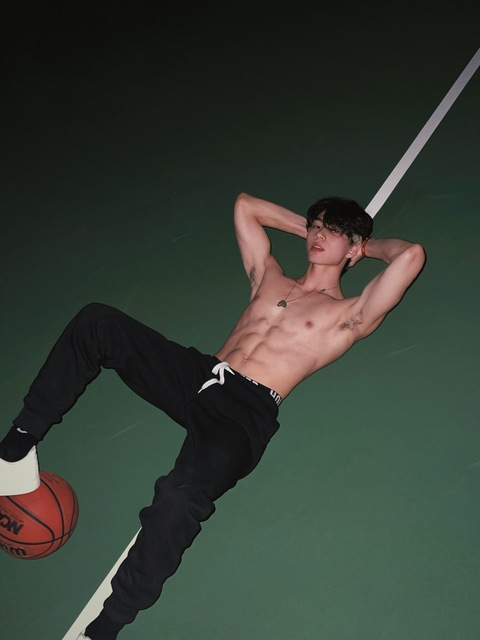 Снимка за заглавие на OnlyFans olivermoy