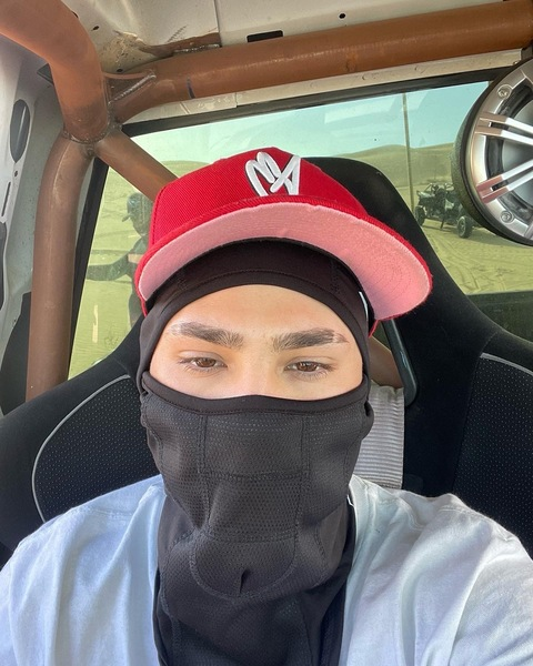 Gambar header OnlyFans onlinethot