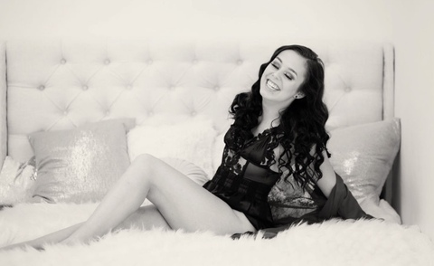 Снимка за заглавие на OnlyFans perfectplums