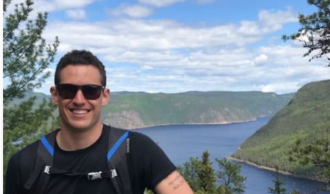 Imagem do cabeçalho do OnlyFans de peterskinny24