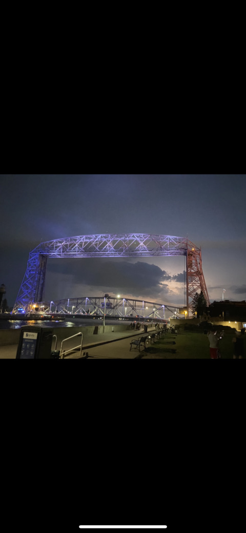 ओन्लीफैंस हैडर चित्र pinkfantasy23