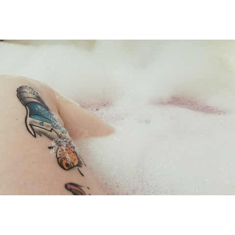 OnlyFans header picture pinkwater_forestpixie