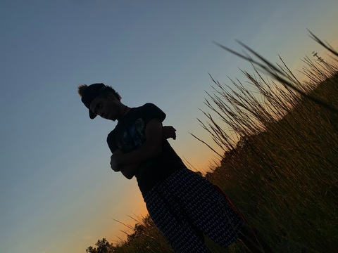 ओन्लीफैंस हैडर चित्र pjthekid22