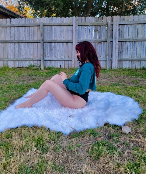 OnlyFans header picture princesspeach2378