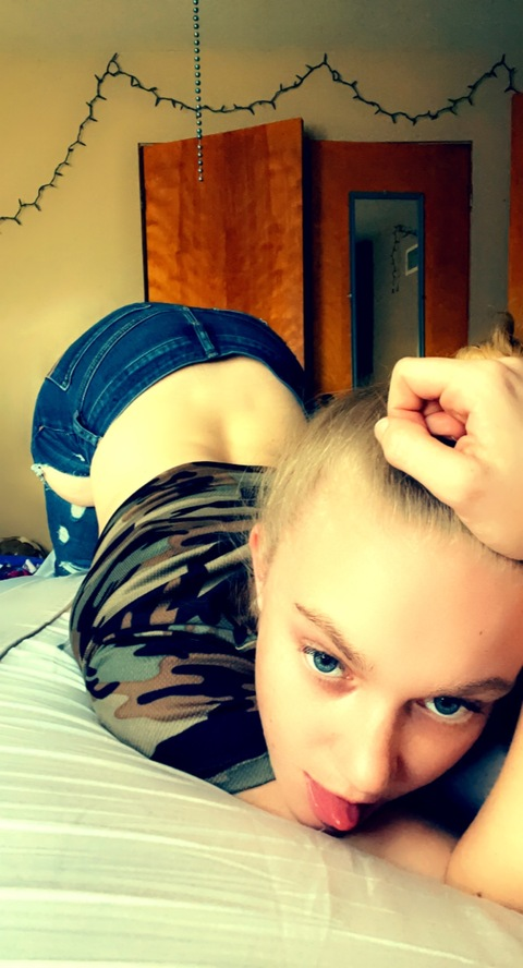 Снимка за заглавие на OnlyFans pytcocaine