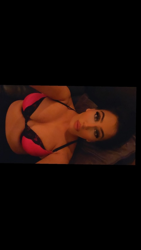 Снимка за заглавие на OnlyFans queeenbeexxx