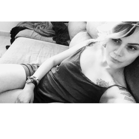 Header afbeelding van OnlyFans queenmary27