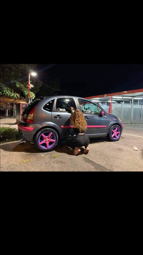 Gambar header OnlyFans radnickaaa