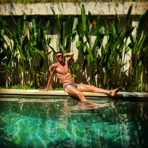 Gambar header OnlyFans raph_louis